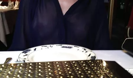 İki kapalı lezbiyen azeri zeksi kızlar kedi