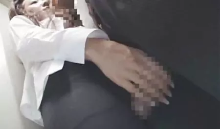 Büyük memeli MİLF kamu Solaryum için bir azeri seksi pulsuz rahatlık var