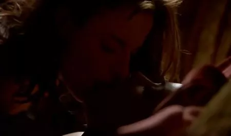 Arap azeri meshurlarin seksi karısı Siktim