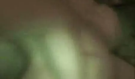 Bakın azeri seks zorlama Cameron ve Kim altın büyük bir dick Sikikleri