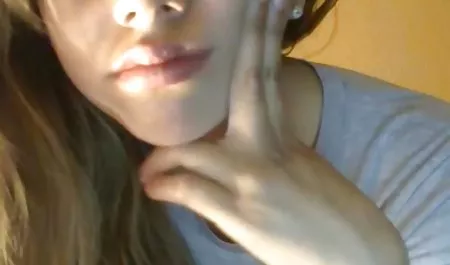 Naylon çorap Cum ૦ İngilizce granny anal mugennilerin seksleri göster