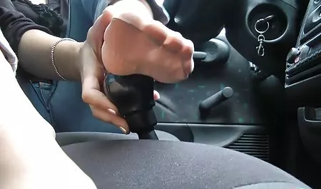 Karısı kocasını kaybeden önünde bir seks xalaska damızlık Sikikleri