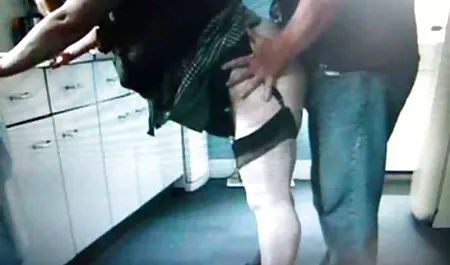 Kıllı büyükanne genç horoz azeri seksi yeni alır
