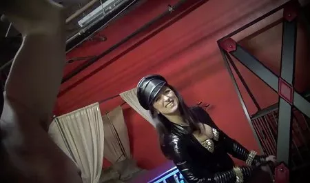 Lezbiyen Anne En İyisini Bilir mektebli seksi