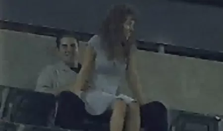 Bu tanıştığım sigara sıkı bir vücudu olan bir hatun azeri video seksi